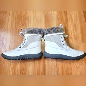 NWOT Size 10 Merona Faux Fur Boots